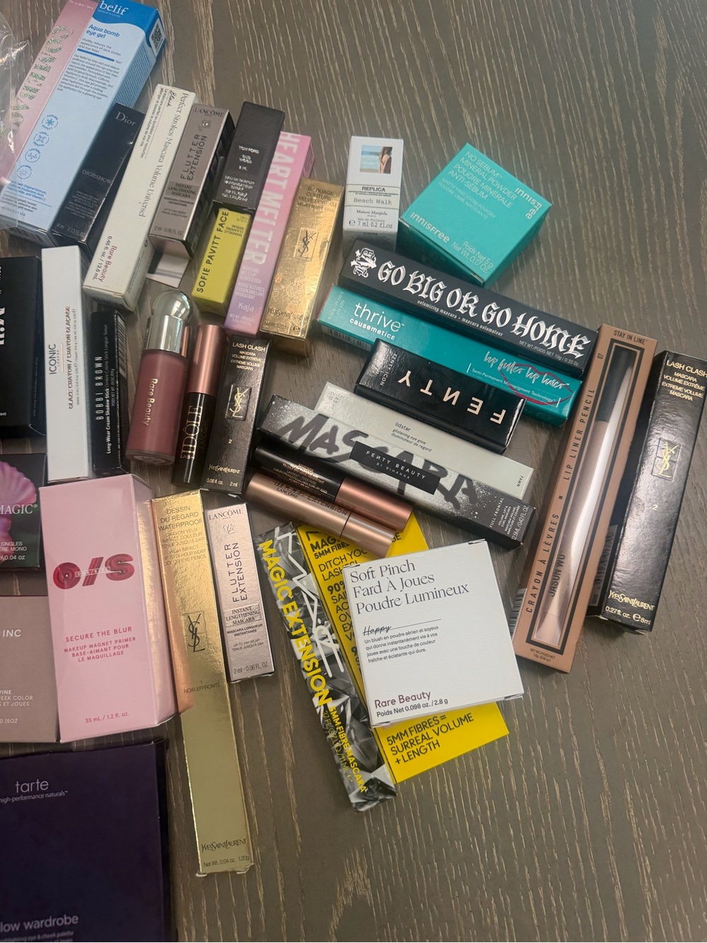 Large Lot of New Makeup & Skincare - Picture 2 of 3